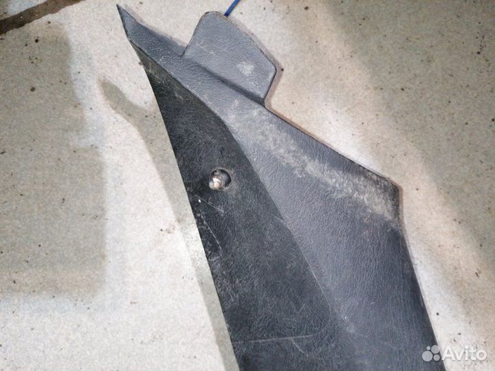 Накладка на стойку передняя левая Honda Accord 4D