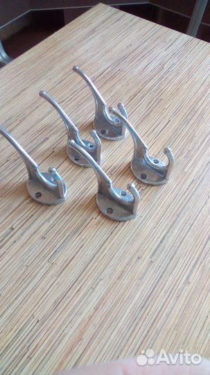 Крючки для гардероба(ретро) -5шт,ручка мебельная