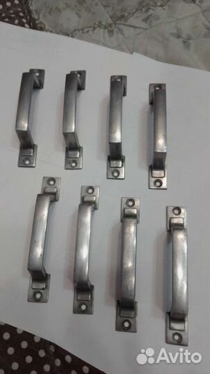 Мебельные ручки