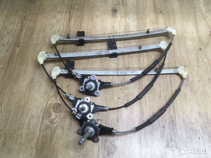 Стеклоподъемники задние, передние Mazda 3 bk