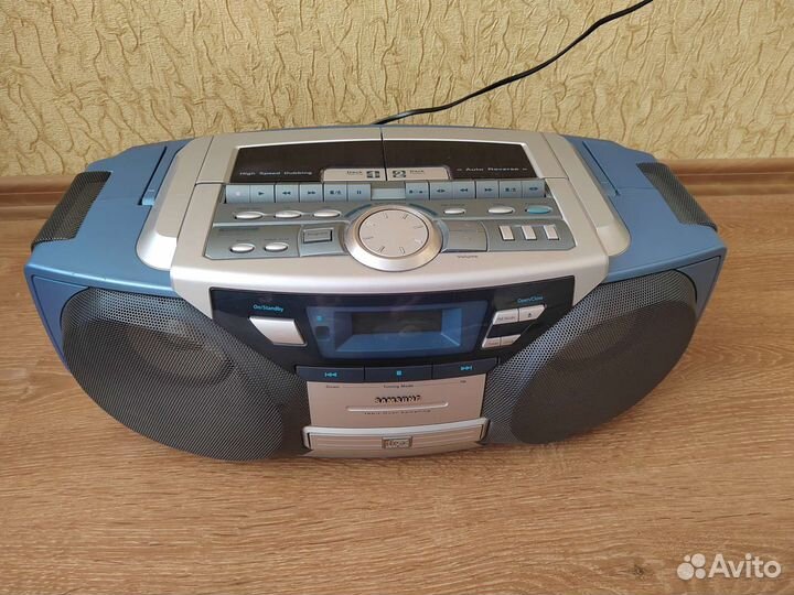 Магнитофон Samsung