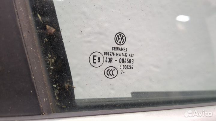 Дверь боковая правая передняя Volkswagen Jetta 5