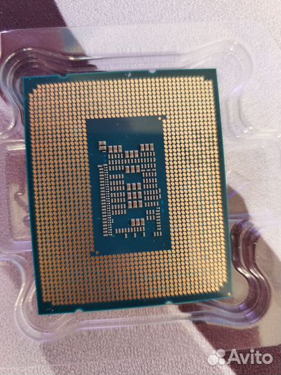 Intel Core i3 12100f BOX