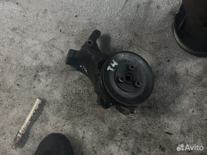 Гур Фольксваген транспортёр Т 4 1,9 2,4