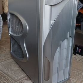 Thermaltake shark miditower