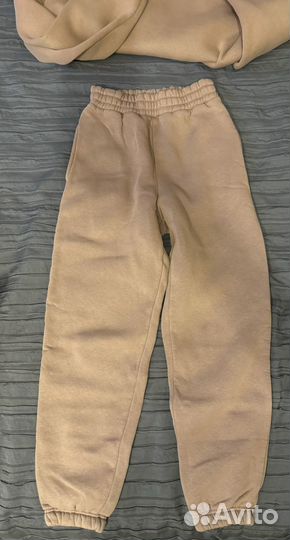 Костюм спортивный женский