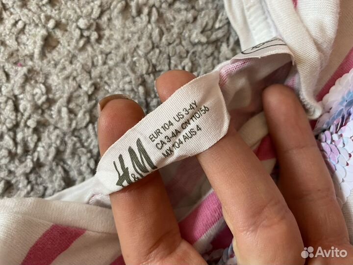 Одежда на девочку 98