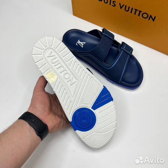 Тапочки Louis Vuitton