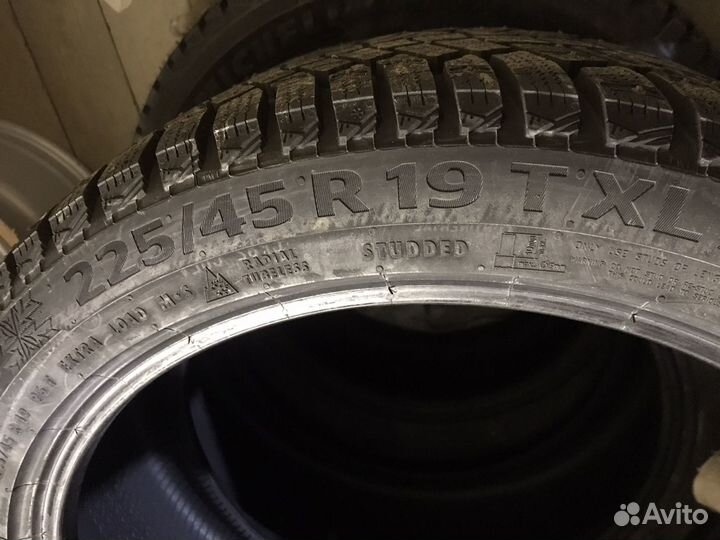 Continental IceContact 2 225/45 R19 96T