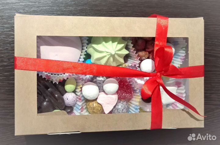Сладкий подарок