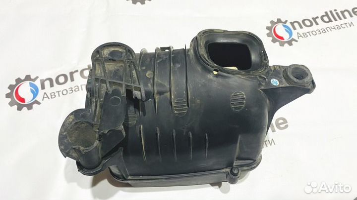 Корпус воздушного фильтра Volkswagen Jetta 5 седан