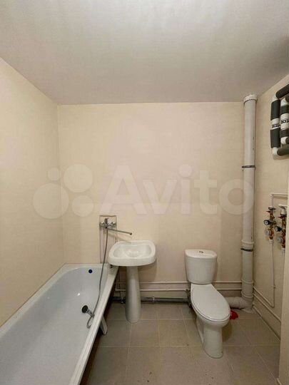 1-к. квартира, 47 м², 8/16 эт.