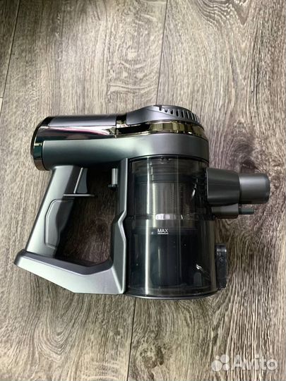 Пылесос redmond RV-UR374