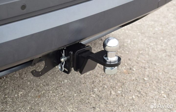 Фаркоп Фольцваген (Volkswagen) Tiguan 2 2017, Skod