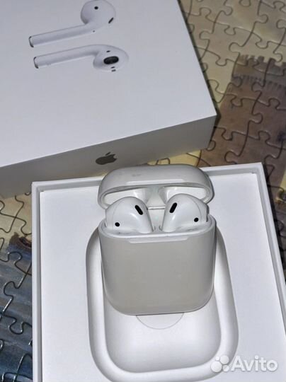 Беспроводные наушники apple airpods