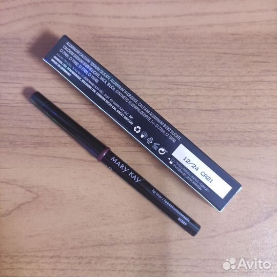 Карандаш для губ Mary Kay, berry