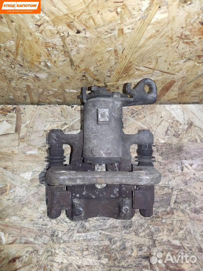 Суппорт тормозной задний левый Renault Megane 3