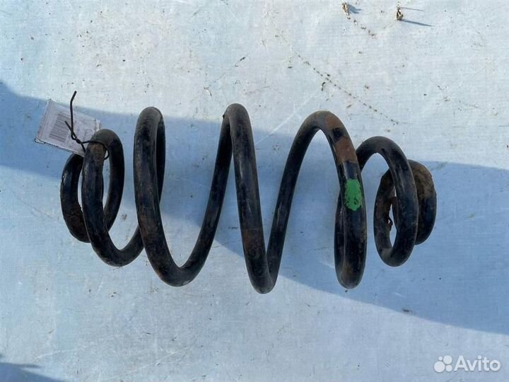 Пружина задняя 3B0511115S