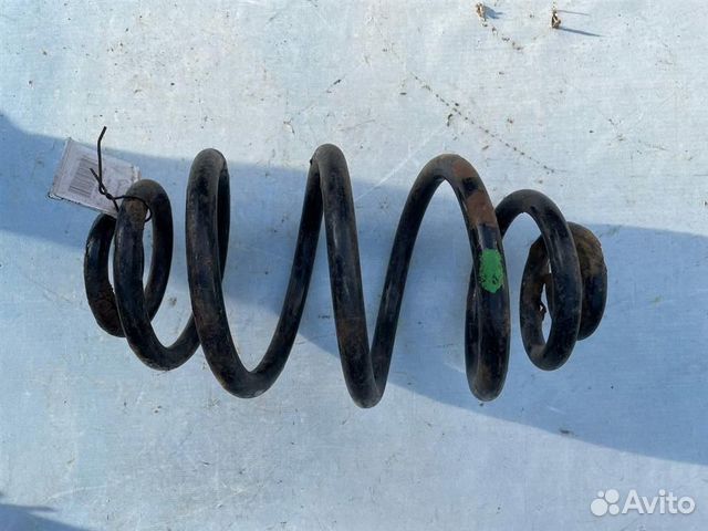 Пружина задняя 3B0511115S