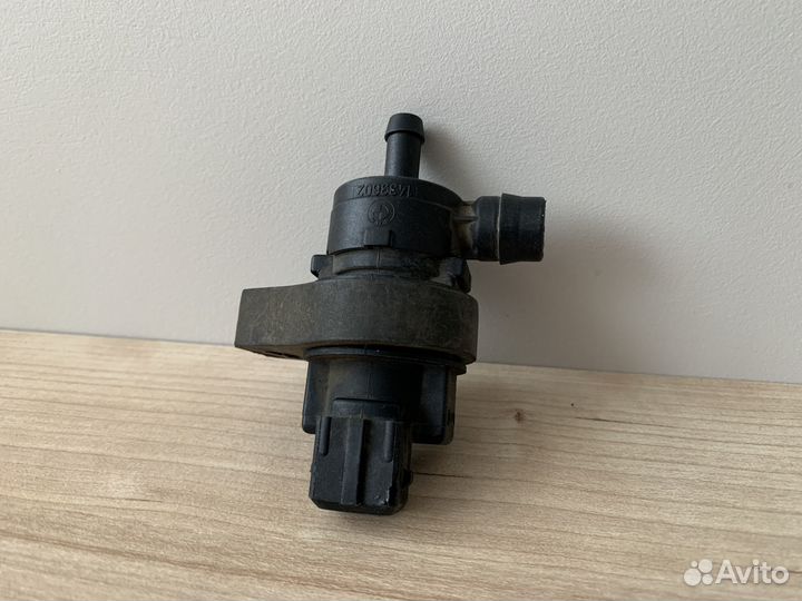 Клапан вентиляции бака Range Rover L322 4.4 M62