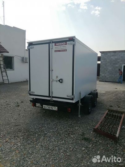 Прицеп легковой двухосный термобудка