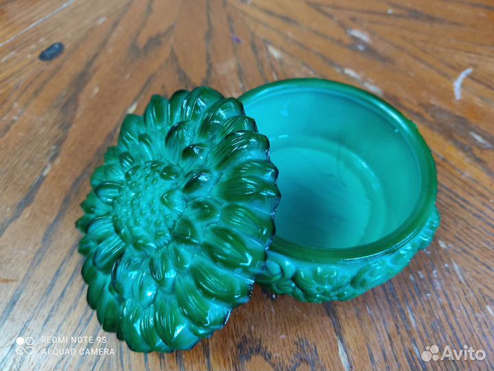 Малахитовая шкатулка