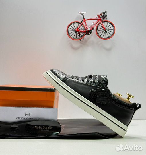 Кроссовки мужские кожаные Mirco Osvaldo