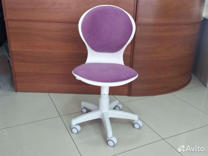 Компьютерное кресло Вальтер без подлокотников