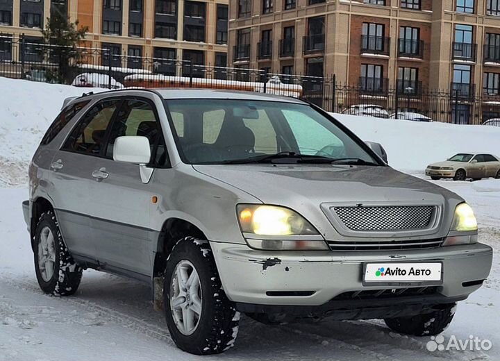 Toyota Harrier 3.0 AT, 2000, 508 237 км