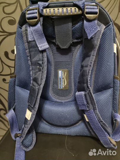 Рюкзак школьный для мальчика ортопедический