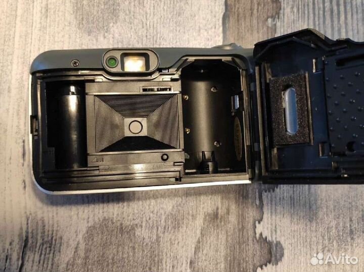 Плёночный фотоаппарат Skina Lito 22