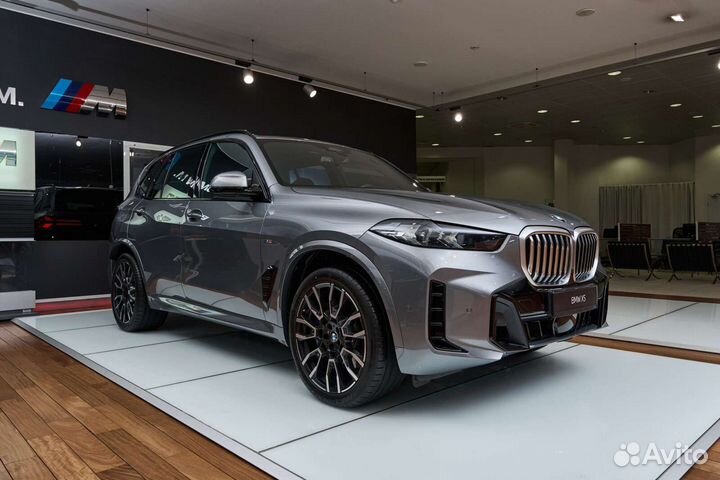 BMW X5 3.0 AT, 2023