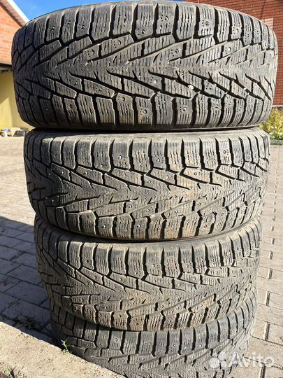 Nokian Tyres Hakkapeliitta 7 SUV 225/60 R17