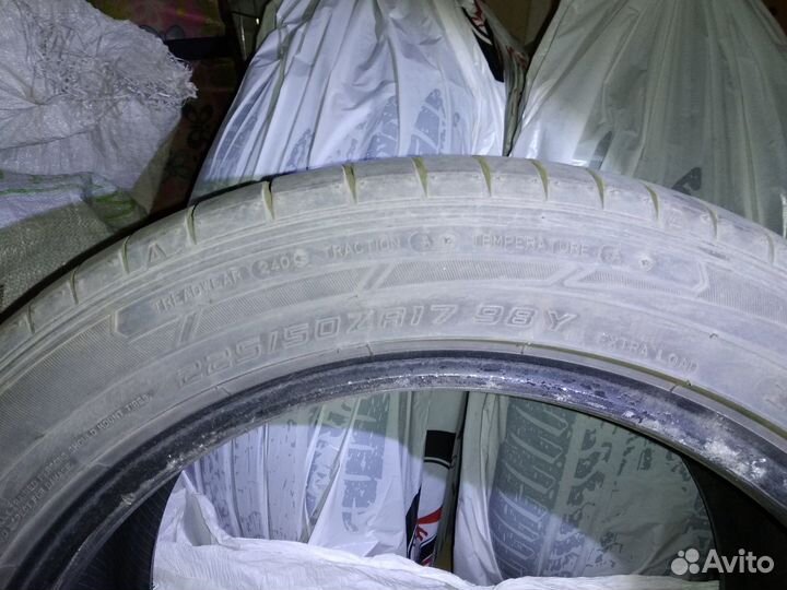 Dunlop SP Sport Maxx 225/55 R17