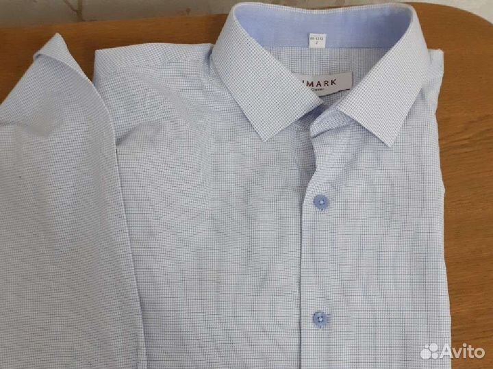 Рубашка на мальчика голубая в мелкую клетку, б/у