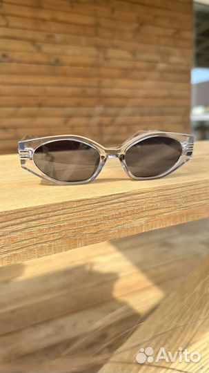 Солнцезащитные очки женские новые