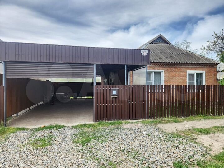 Дом 66,6 м² на участке 8,3 сот.