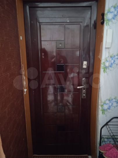 Комната 17,6 м² в 4-к., 2/5 эт.