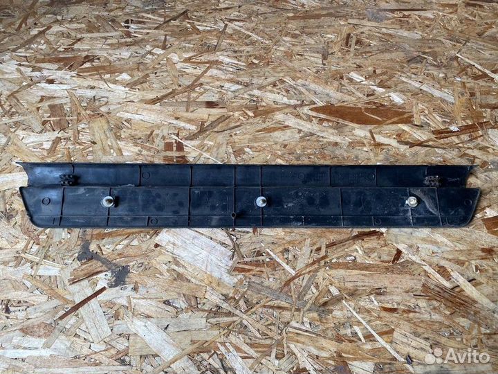 Накладка порога передняя левая Nissan Maxima