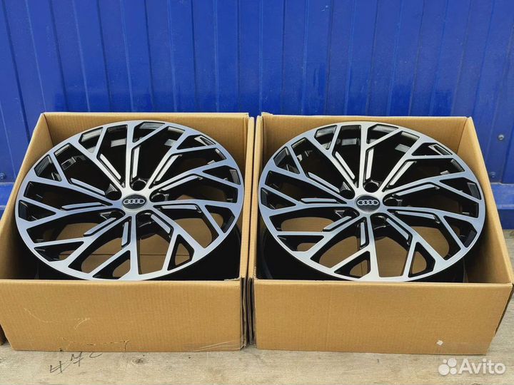 Диски R19 5*112 Audi OEM A7 черные с полировкой