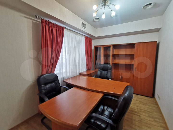 Здание, 465 м²
