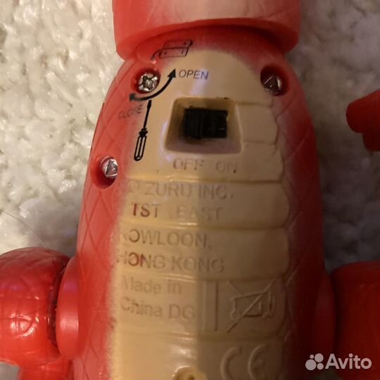 Ящерица агама игрушка