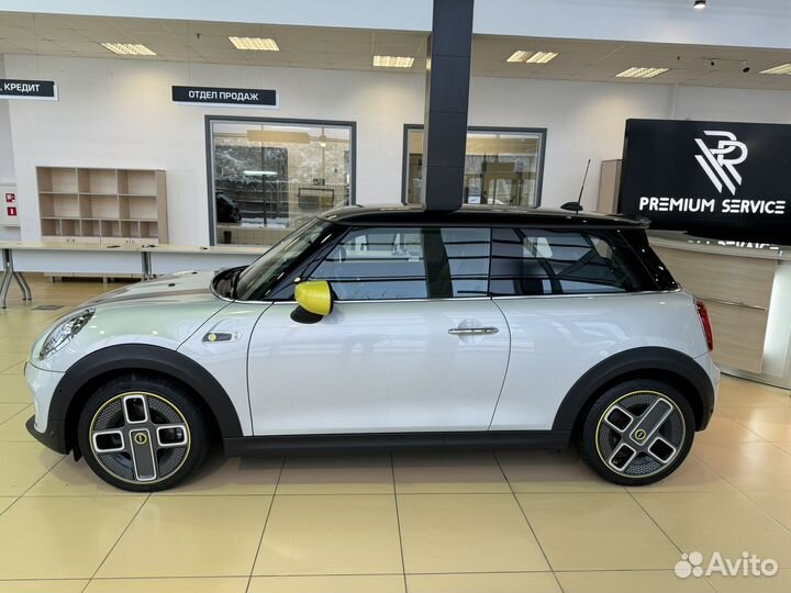 MINI Cooper SE 184 л.с. AT, 2020, 20 000 км
