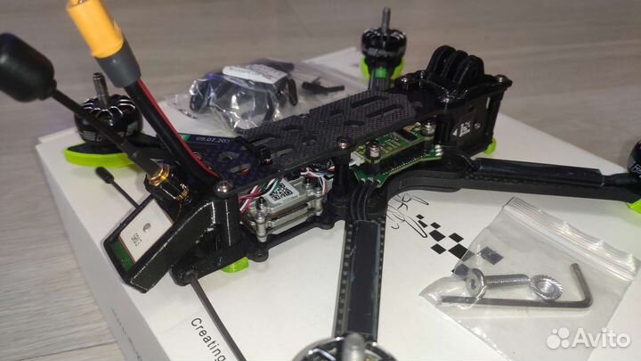 Гоночный квадрокоптер nazgul5 v2 HD 5