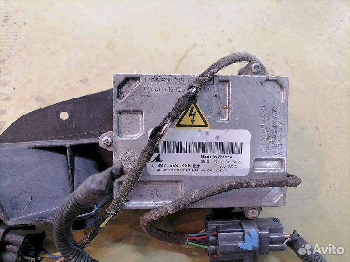 Блок розжига 30678911 Volvo V50 S40 MS MW MS68 бра