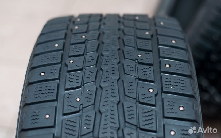 Dunlop SP Winter Ice 01 225/55 R18