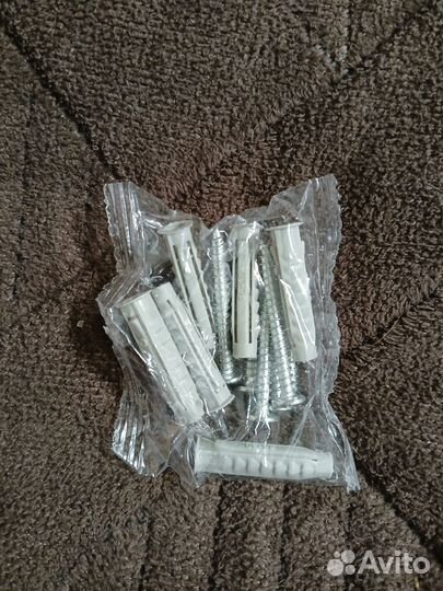 Карниз новый 16 мм диаметр трубы, 10 колец к нему