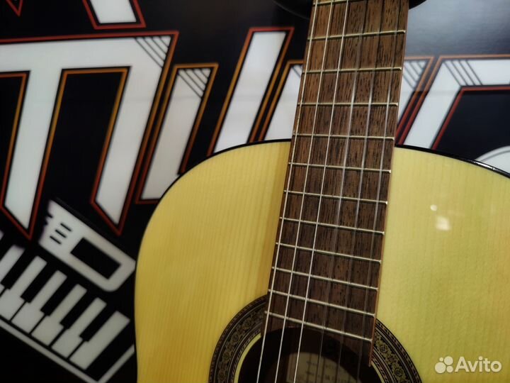 Классическая гитара Cort 4/4 (Индонезия) + Чехол