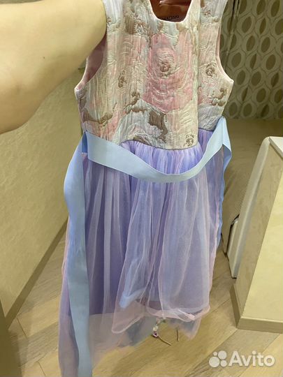 Платье для девочки нарядное