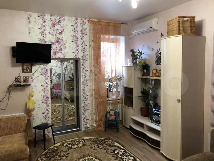 Дом 68 м² на участке 2 сот.